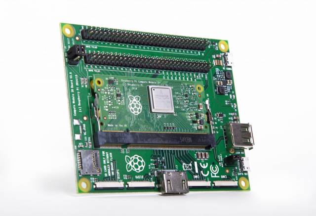 Raspberry Pi Foundation Compute Module IO Board V3