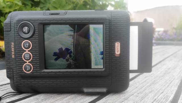 Fujifilm instax mini LiPlay