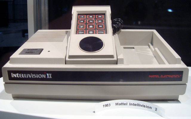 Mattel Intellivision 2 1983.jpg