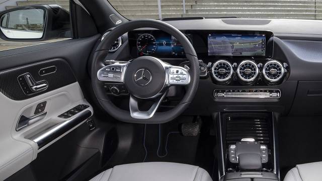 Fahrbericht Mercedes EQA Innenraum