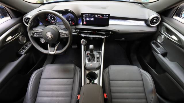 Alfa Romeo Tonale Hybrid TI - Innendetails