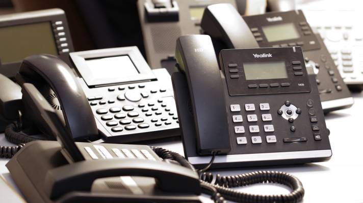 VoIP-Telefone: Schwere Sicherheitslücke bei Yealink entdeckt
