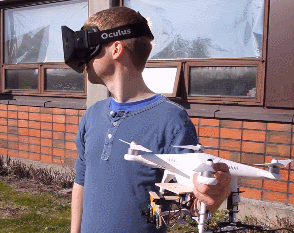 Im der GIF-Animation wird das Zusammenspiel der Oculus-Rift-Sensoren und den Servo-Motoren der Kameraführung deutlich.