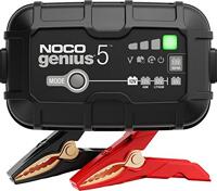 NOCO GENIUS 10 richtig an die Autobatterie anschließen 