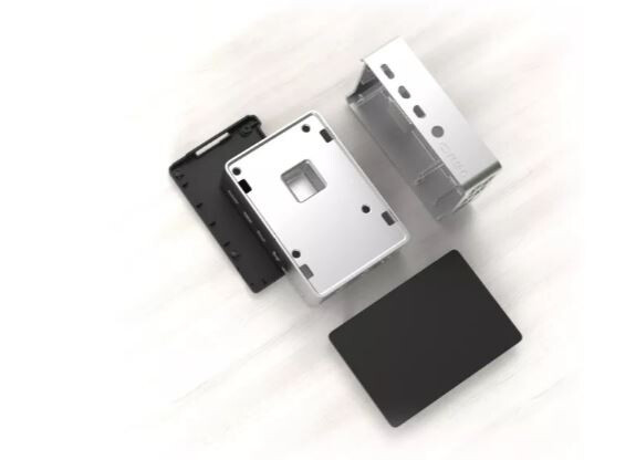 FLIRC Case - Aluminium Gehäuse für Raspberry Pi 4, silber/schwarz