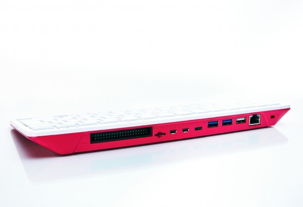 Bundle: Raspberry Pi 400 + Erste Schritte-Fachbuch