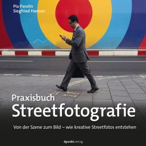 Produktbild für Praxisbuch Streetfotografie