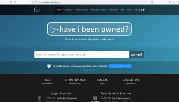 Ob ein Passwort geleakt wurde, kann man beispielsweise bei Diensten wie „Have I Been Pwned“ herausfinden. Dieser Dienst des australischen Sicherheitsforschers Troy Hunt hat einen guten Ruf, da er nicht das Passwort selbst, sondern nur den Benutzernamen abfragt.