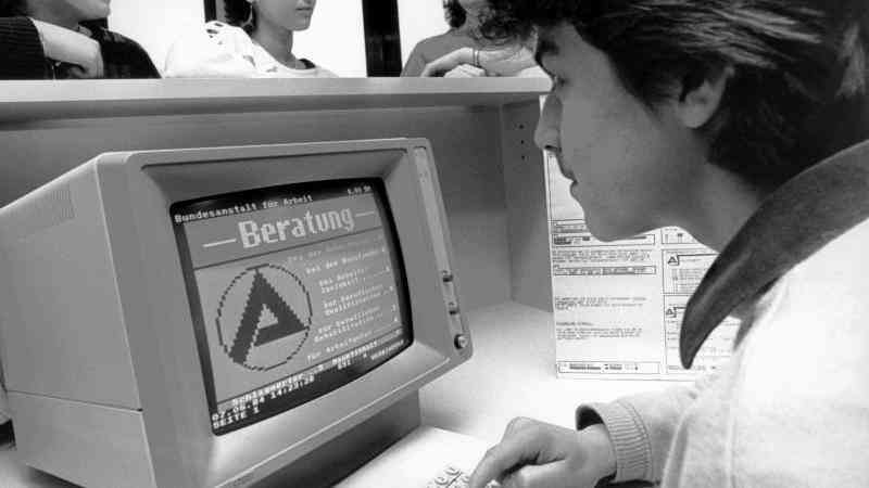 30 Jahre Btx-Hack: Wau Holland-Stiftung und CCC feiern ...