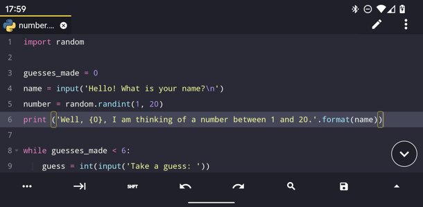 Fast wie am Rechner: Mit dem Code-Editor Acode arbeiten Sie komfortabel an Ihren Python-Skripten. Die Gestaltung der Oberfläche erinnert an Visual Studio Code.,