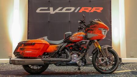 Motorrad: Rennkoffer Harley-Davidson CVO Road Glide RR