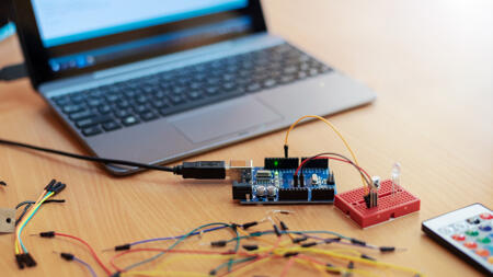 TDD für Embedded-Plattformen – Praxiseinsatz und Framework-Vergleich