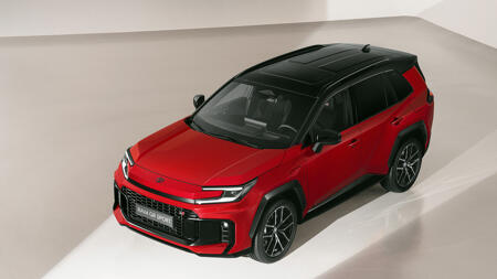 Vorstellung Toyota RAV4: PHEV mit 100 km E-Reichweite und DC-Lader