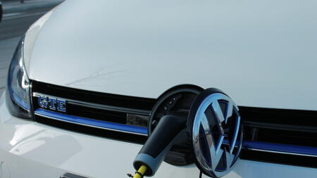 Rekord bei Neuzulassungen von Elektroautos