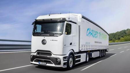 Lkw: Daimler Truck und Toyota führen Marken Mitsubishi Fuso und Hino zusammen