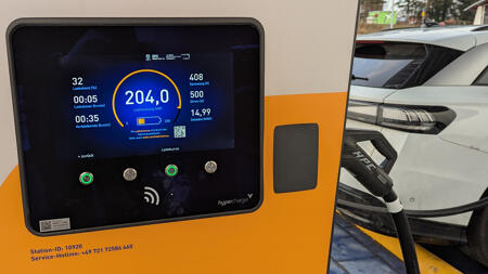 Ausbau der Ladeinfrastruktur für E-Autos: AC nur noch knapp vor DC