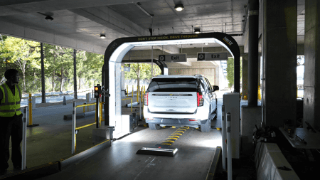 Automatische Schadensermittlung per KI: Hertz erhebt hohe Gebühren für Schramme