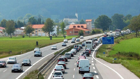 Verkehrsminister besteht auf mehr Geld für neue Autobahnprojekte Verkehrsminister besteht auf mehr Geld für neue Autobahnprojekte