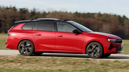 Förderung ab Januar könnte laut VDIK den E-Autoverkauf um ein Drittel steigern