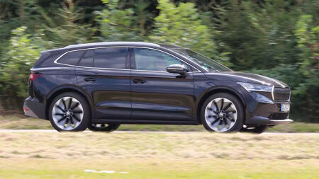 Verkehrssicherheit: Elektroautos stellen keine größere Gefahr für Fußgänger dar