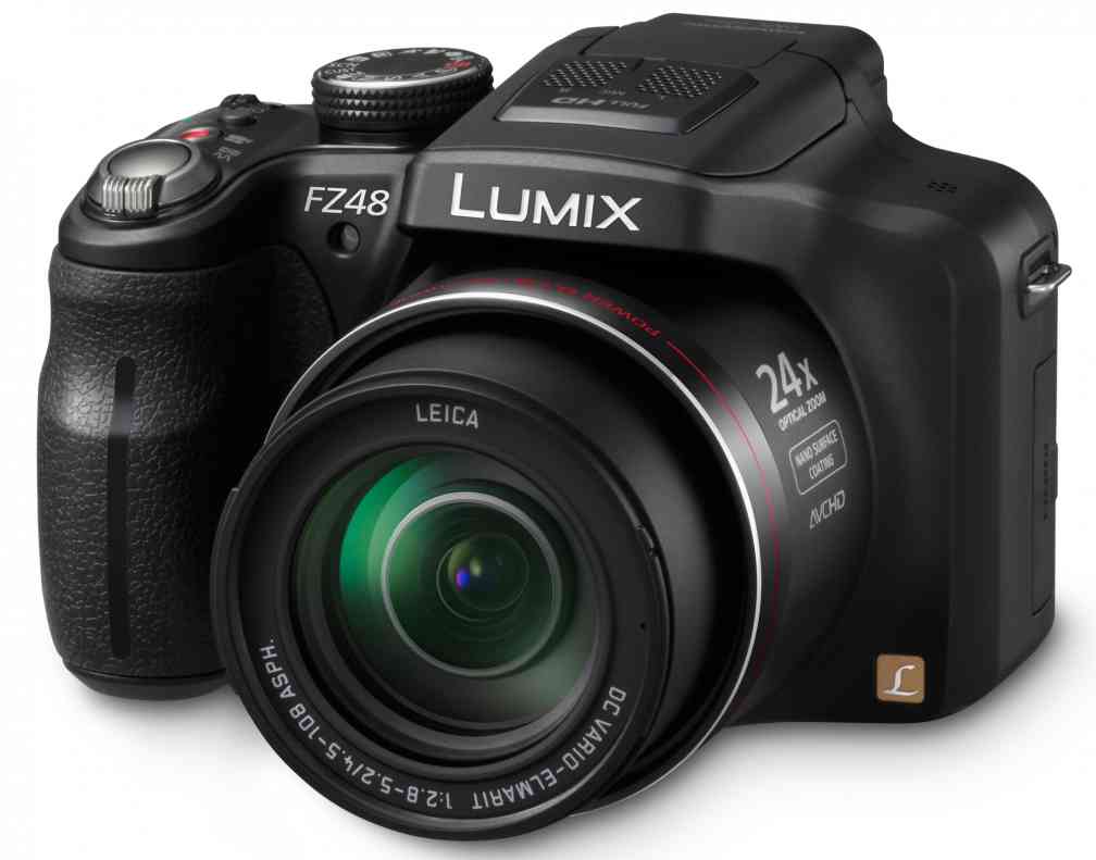 Neue SuperzoomKamera von Panasonic mit 12 statt 14 Megapixeln heise