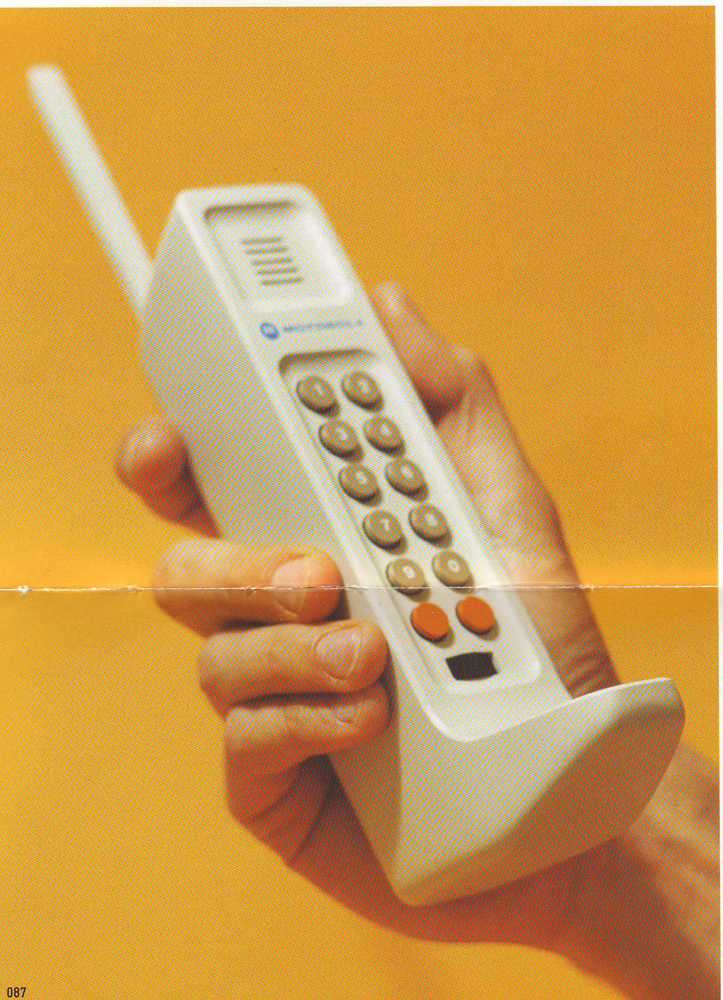 Vor 40 Jahren Das Erste Handy Telefonat Heise Online