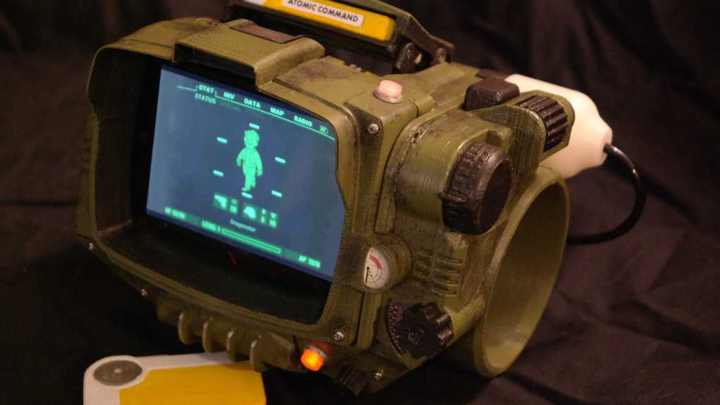 Gadget Aus Fallout 4 Pip Boy 3000 Mark Iv Als Diy Variante Heise Online