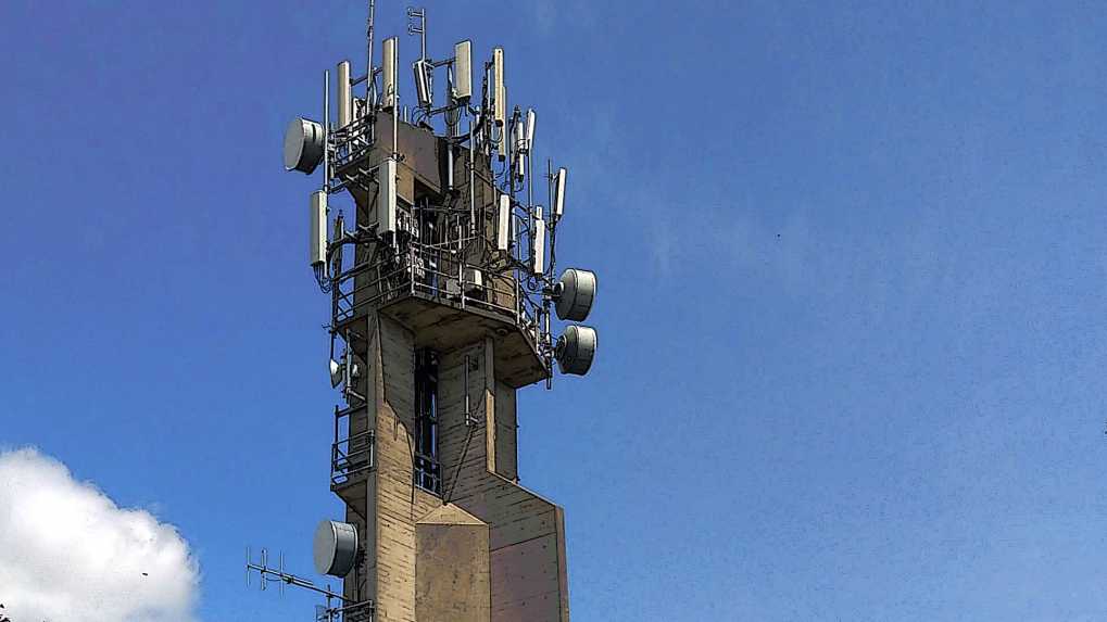 5G-Aufbau: Verkehrsminister Scheuer mahnt Kommunen zu schnellem Handeln |  heise online