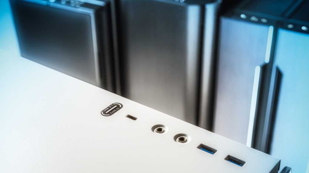 Moderne Pc Gehäuse Pc Gehause Mit Usb C Moderner Anschluss Ab 100 Euro Inklusive