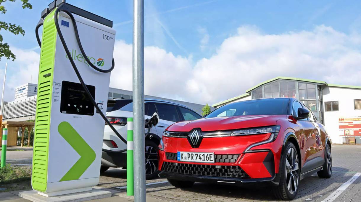 Elektroauto-Verkauf ist 2023 in Frankreich kräftig gewachsen | heise autos