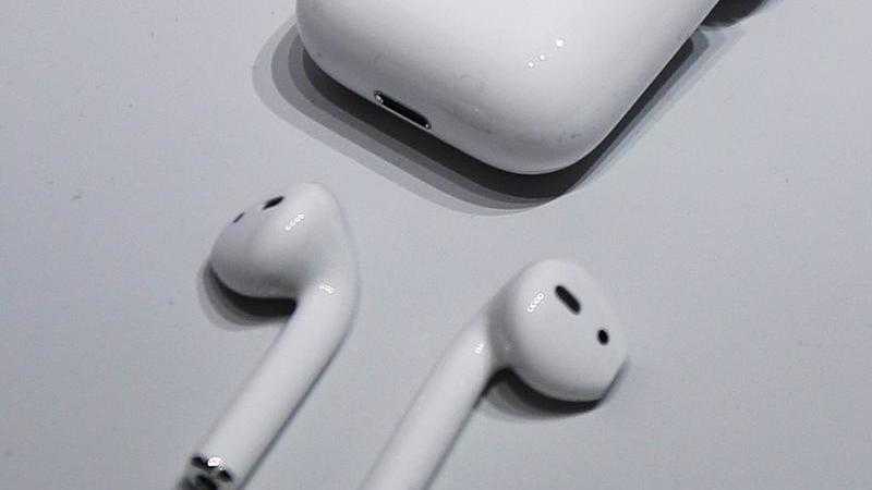 AirPods