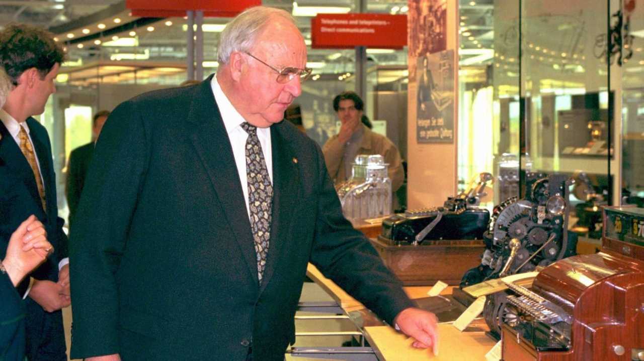 WWWW -- In diesem unseren Land ist einer gegangen