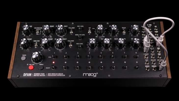 Moog stellt semi-modularen Drum-Computer DFAM vor
