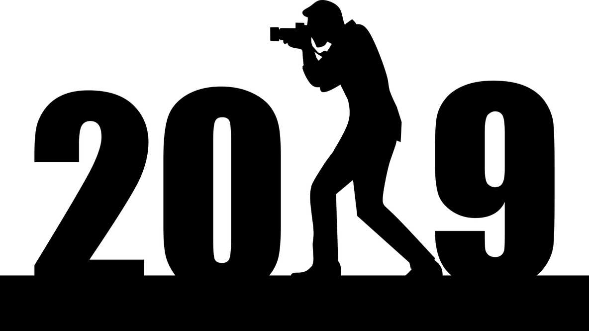 Kolumne: Von kompakten Objektiven und teuren Bildern - Was bringt das Fotojahr 2019?