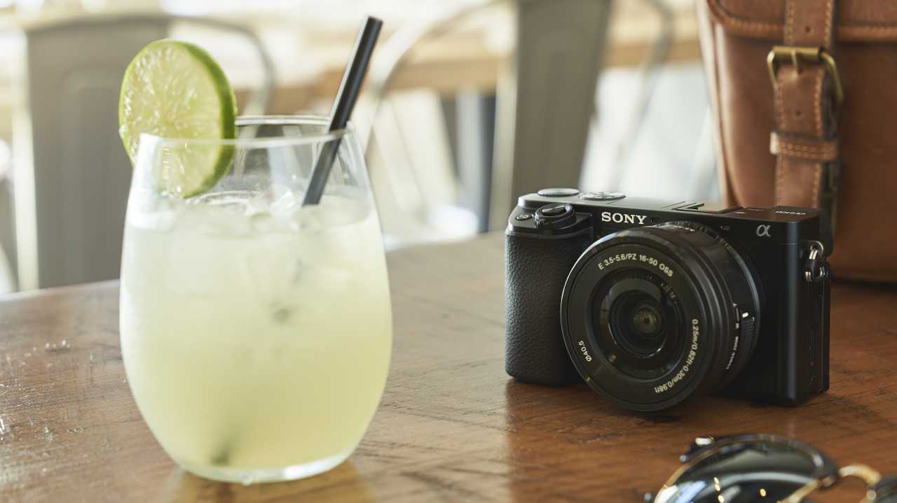 Sony Alpha 6100 und A6600: Spiegellose Systemkameras für Einsteiger und Fortgeschrittene