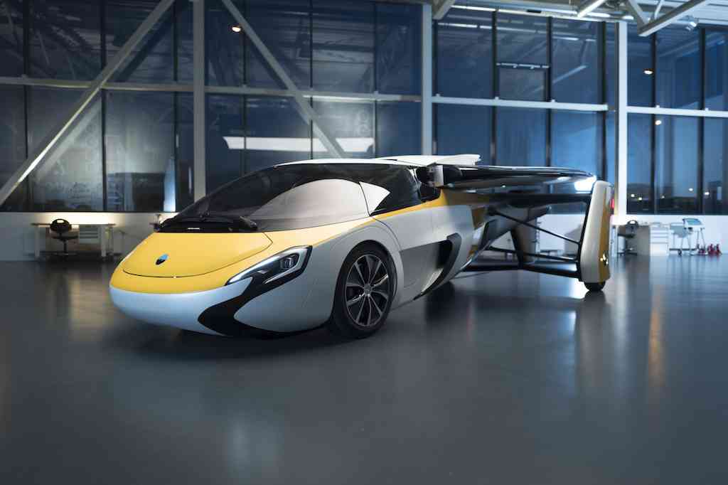 Aeromobil Fliegendes Auto soll ab 2020 ausgeliefert werden heise online