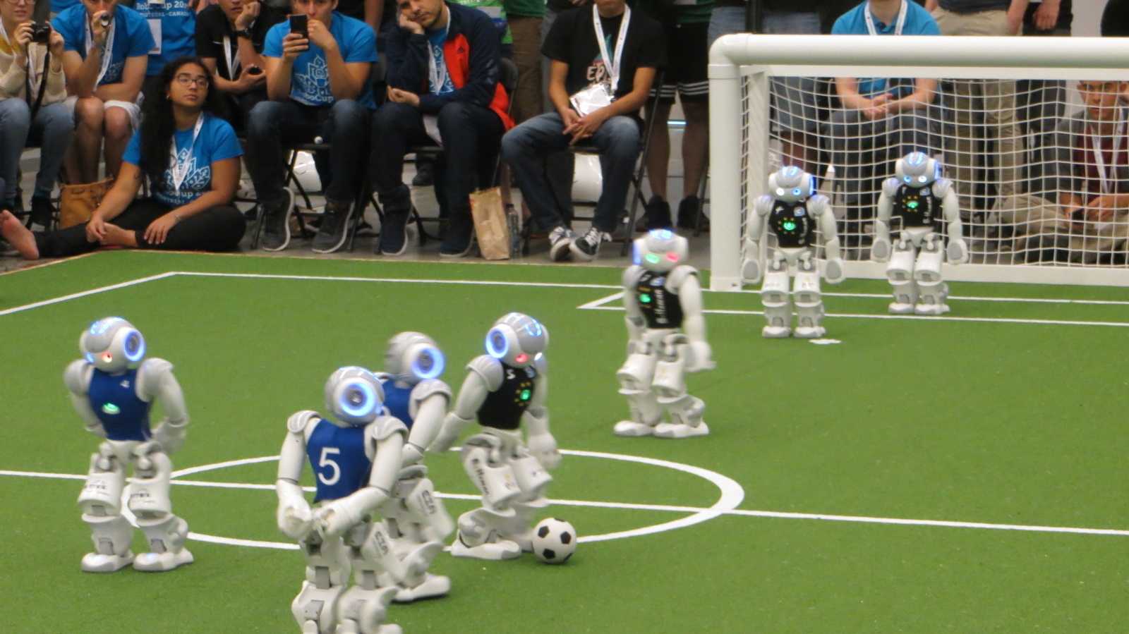 RoboCup-WM: Deutschland ist Doppel-Weltmeister im Fußball