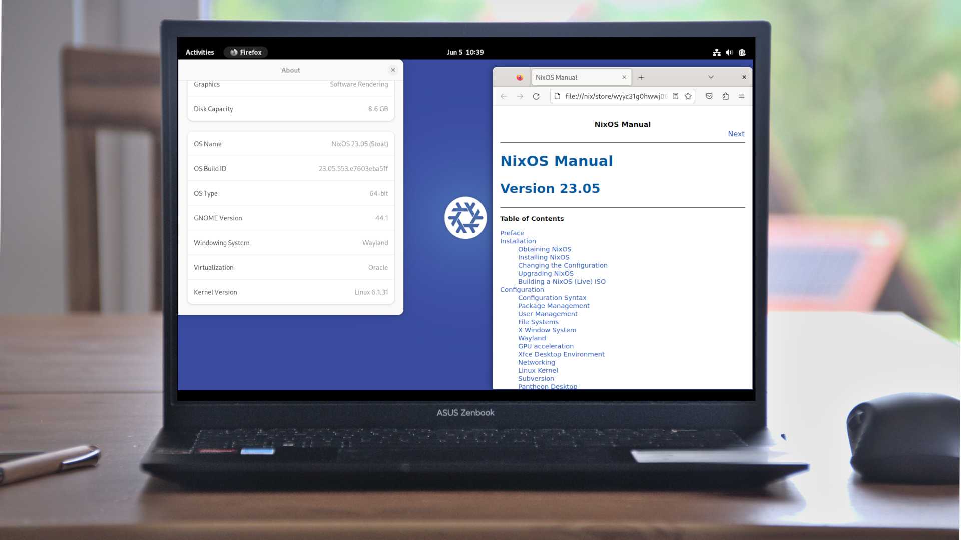 Screenshot NixOS-Desktop, in Foto von Laptop