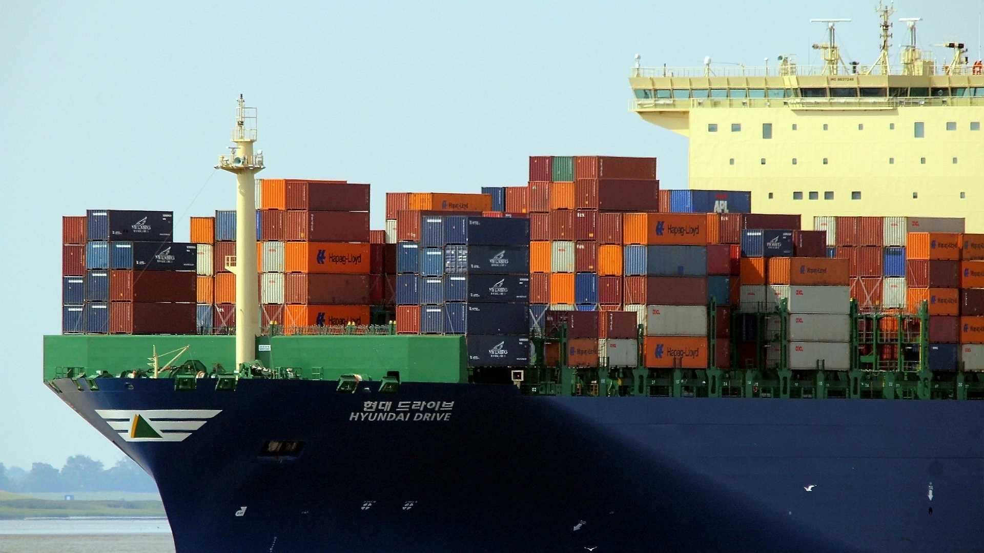 Containerschiff umfährt Afrika wegen Konflikt am Roten Meer