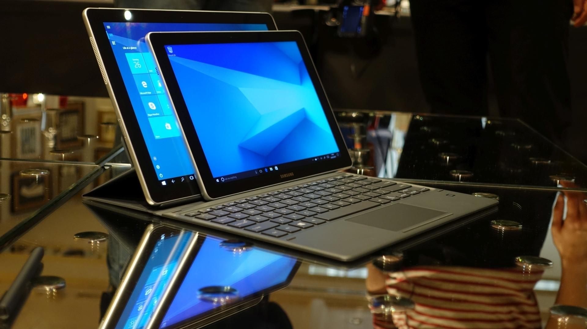 Samsung Galaxy Book Windows Tablet In Zwei Grossen Mit Tastatur Und Stift Heise Online