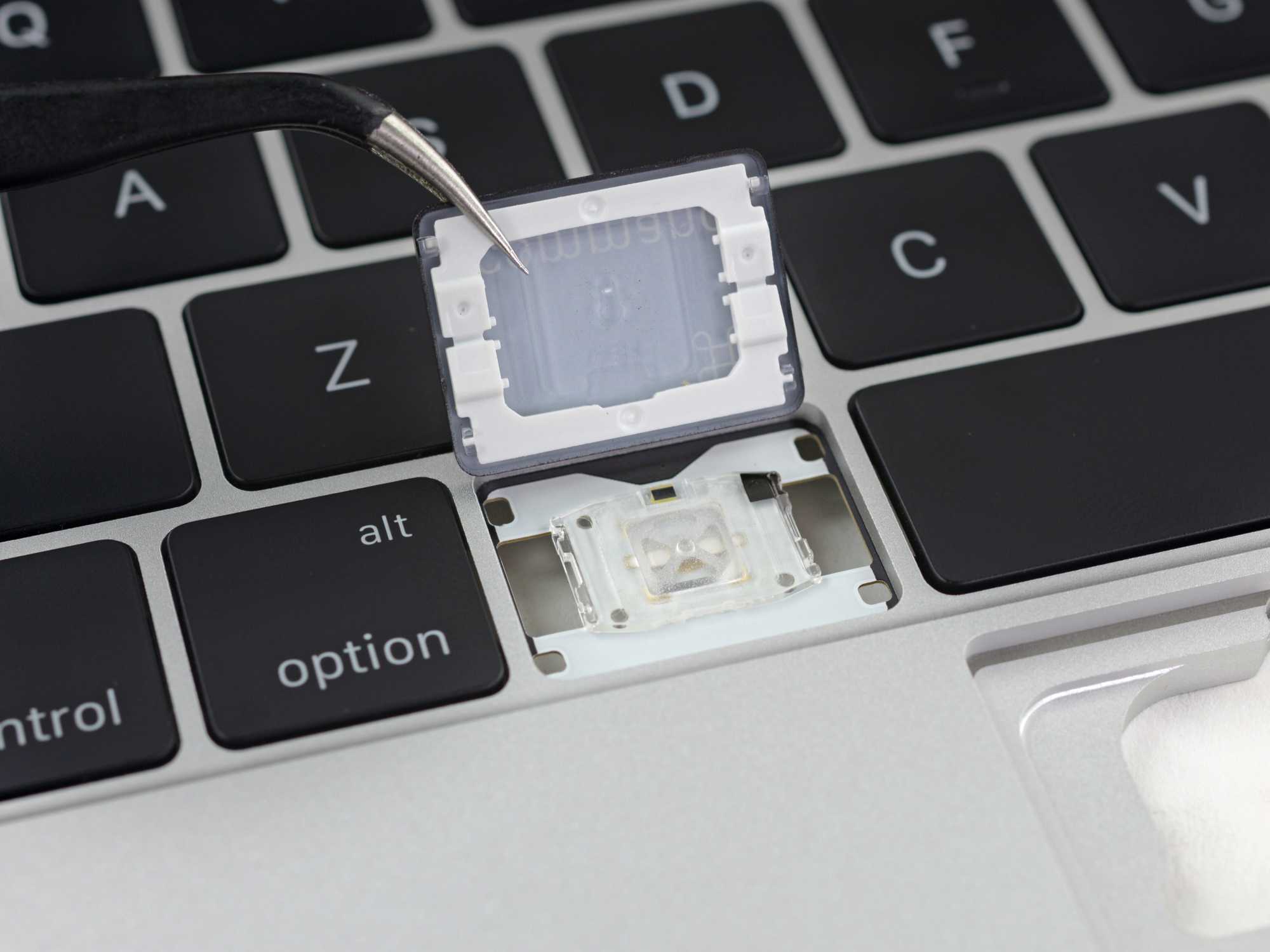   MacBook and MacBook Pro: Single The buttons can not be repaired irreparably "style =" width: 100%; 