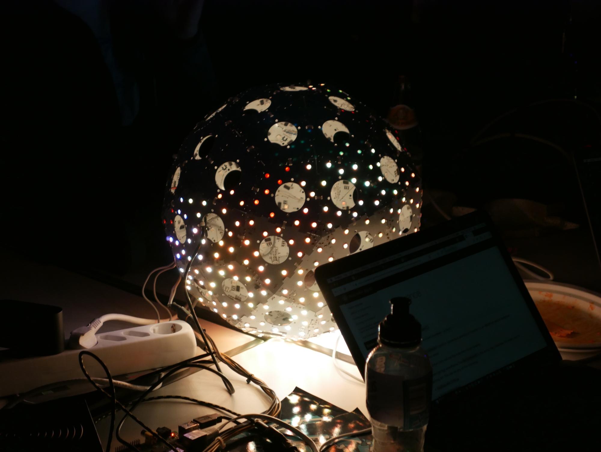 Kleine Glaskugel, Hacker-Style