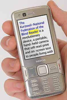 Ein durch Software zu Texterkennung und Sprachausgabe befähigtes Nokia N82.