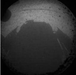 Das erste Curiosity-Bild vom Mars mit höherer Auflösung