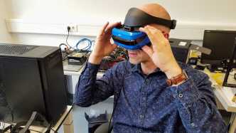 Kurztest: Windows Mixed Reality überzeugt, Start mit 16 VR-Titeln