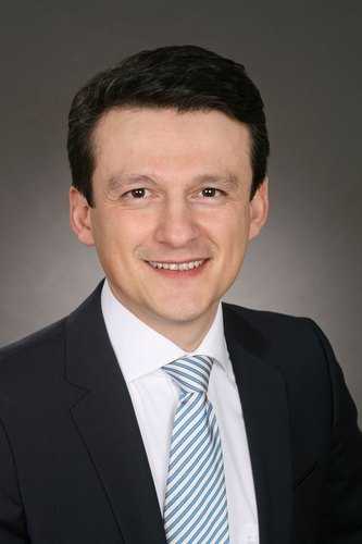 Dr. Tarik Erdemir, Leiter Produktmarketing und Pre-Sales DACH, D-Link