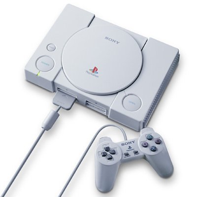 Das Gamepad der ersten Playstation kam noch ohne Analog-Sticks aus. Das Grundlegende Design der Controller hat sich aber bis heute nicht verändert.
