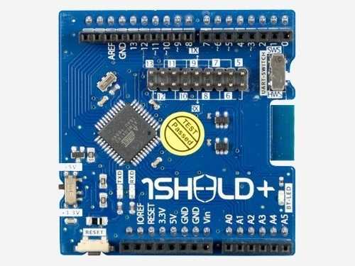 Das modernere 1Sheeld+ verwendet Bluetooth Low Energy und unterstützt die Kooperation von Arduino-Boards mit Android- und iOS-Geräten