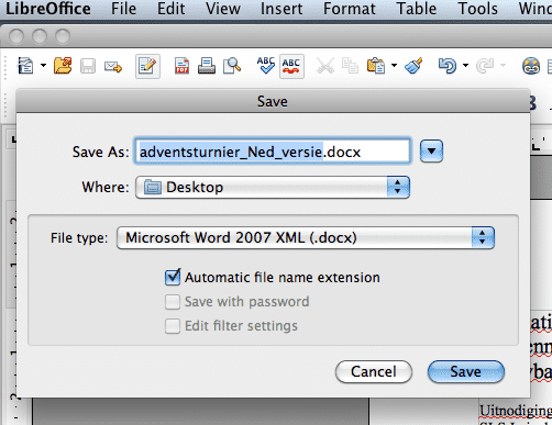 LibreOffice speichert auch im neueren .docx-Format.