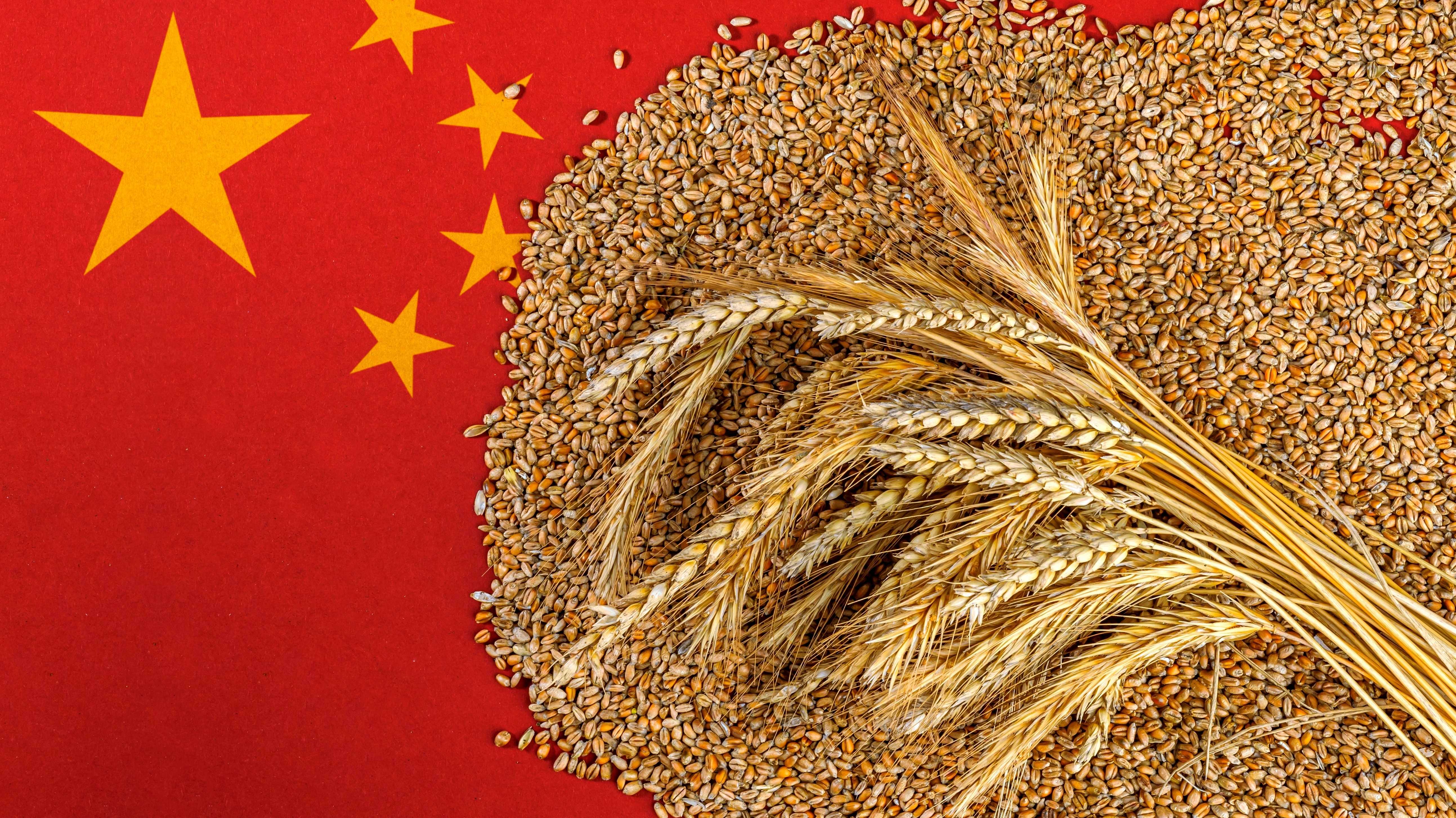 Weizenähren auf einer chinesischen Flagge